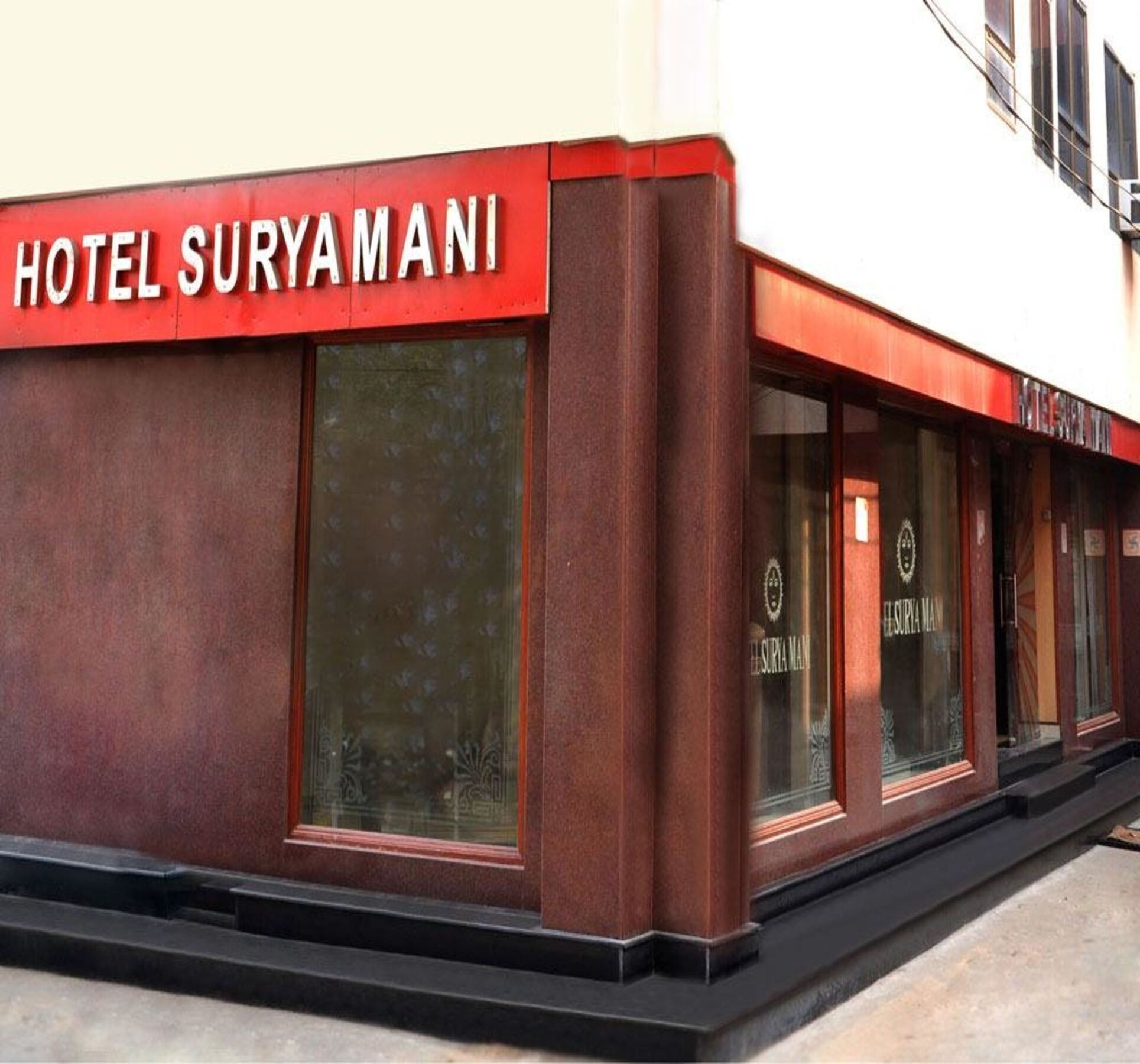 Fabhotel Suryamani